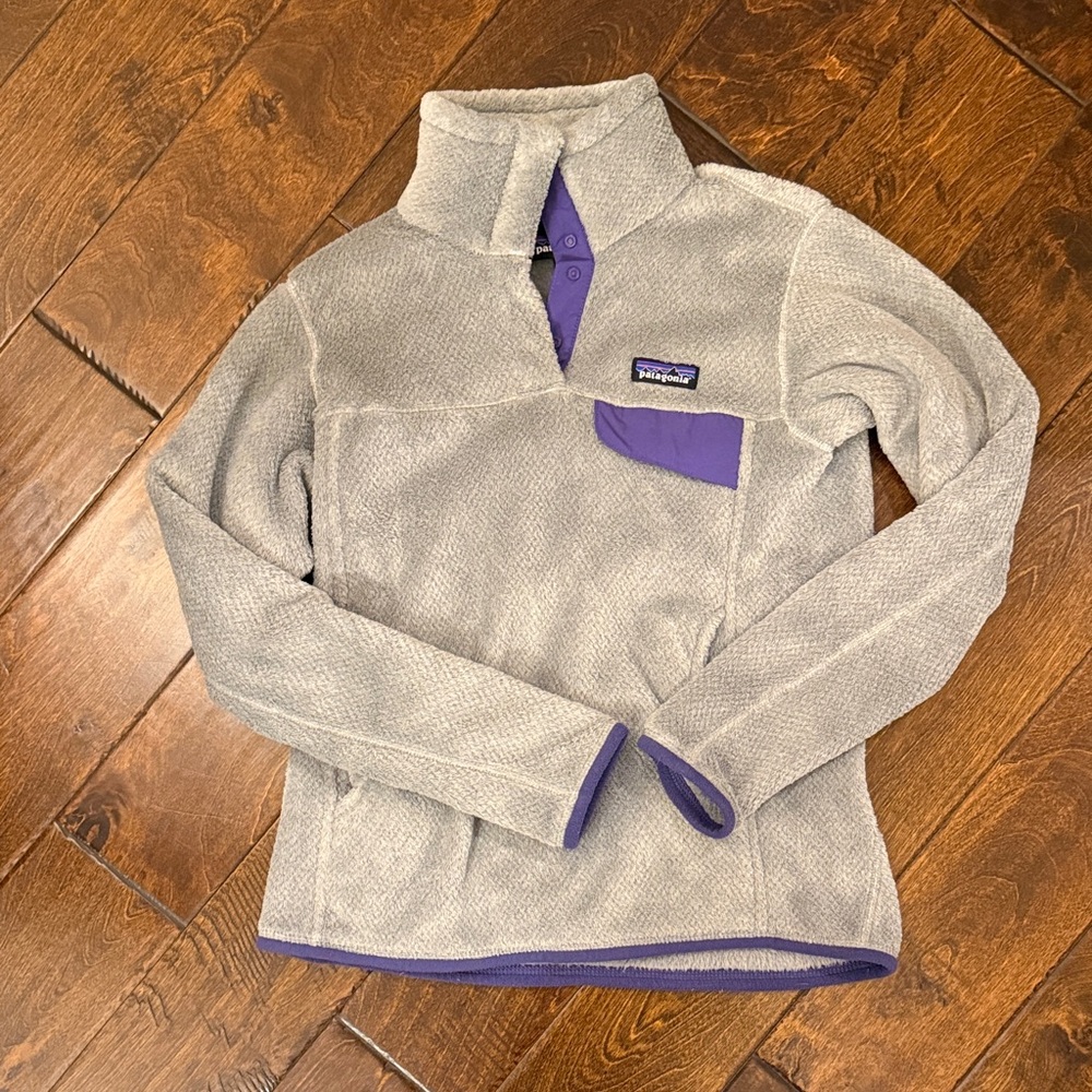 Patagonia Heather Gray Fleece with Purple Trim